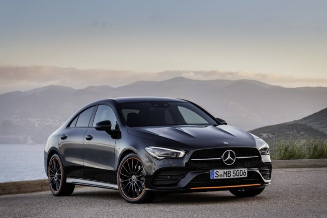 New Mercedes-Benz CLA